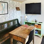 Near With Wilderness Bath Tatil Evi Sindrup