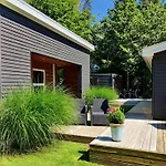 Near With Wilderness Bath Sindrup