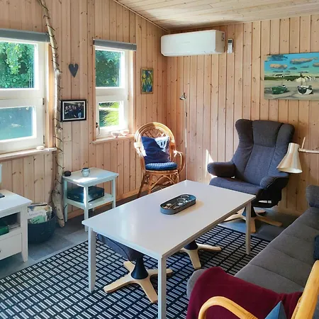 Near With Wilderness Bath Sindrup