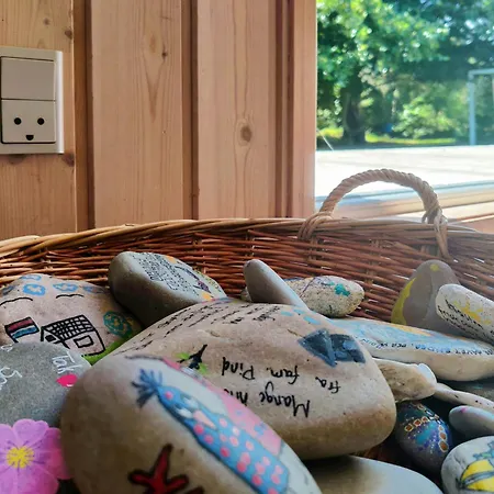 Near With Wilderness Bath 別荘