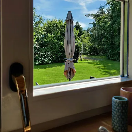 Near With Wilderness Bath * Sindrup