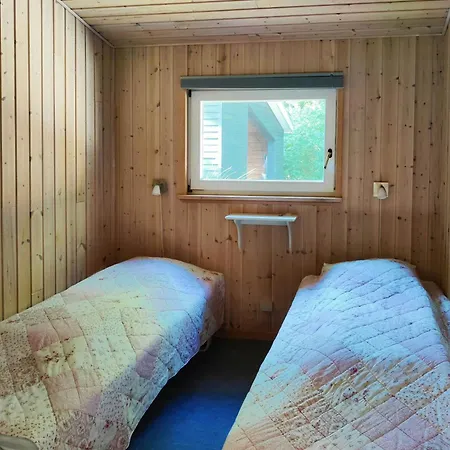 Near With Wilderness Bath