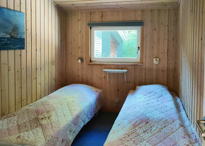 Near With Wilderness Bath